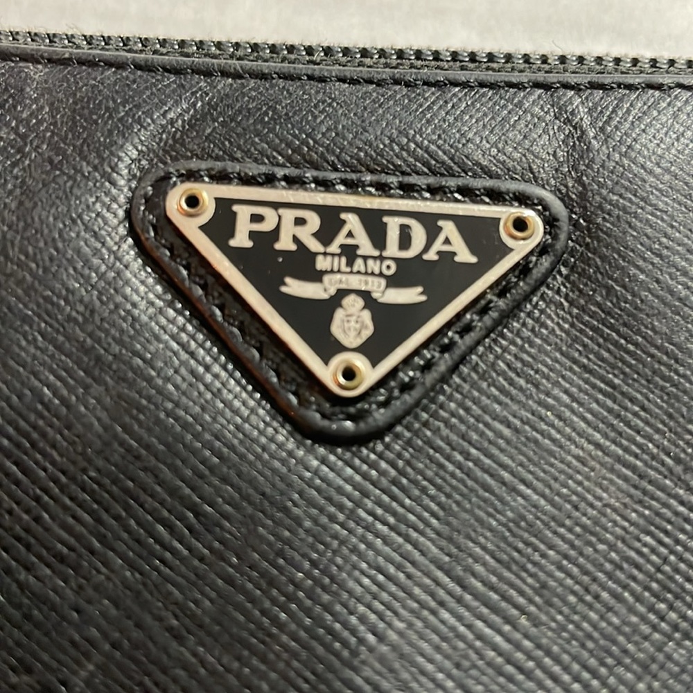Prada Black Long Wallet - Picture 4 of 12